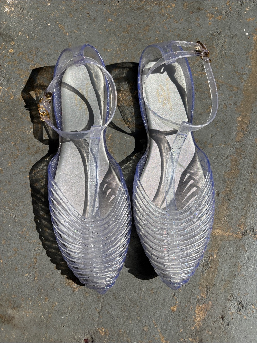38/8 NwOt pointed toe ankle closure Jelly Cinderella Clear Sparkle Sandals ❄️